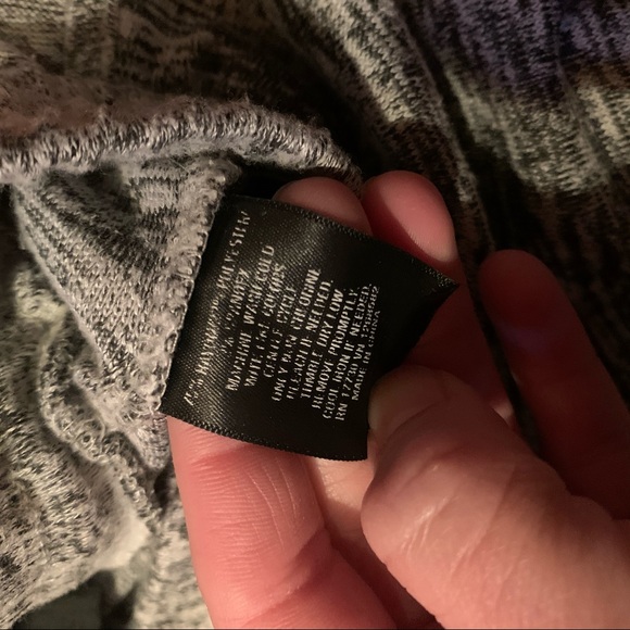 ISO Mossimo Gray Joggers Size XS or S - Picture 4 of 4